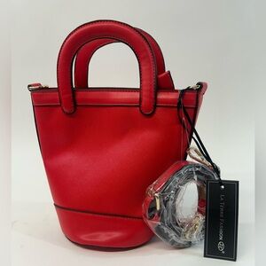 NWT La Terre Fashion Women’s Red Mini Bag with attachable straps